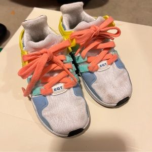 Adidas baby shoes size us7K